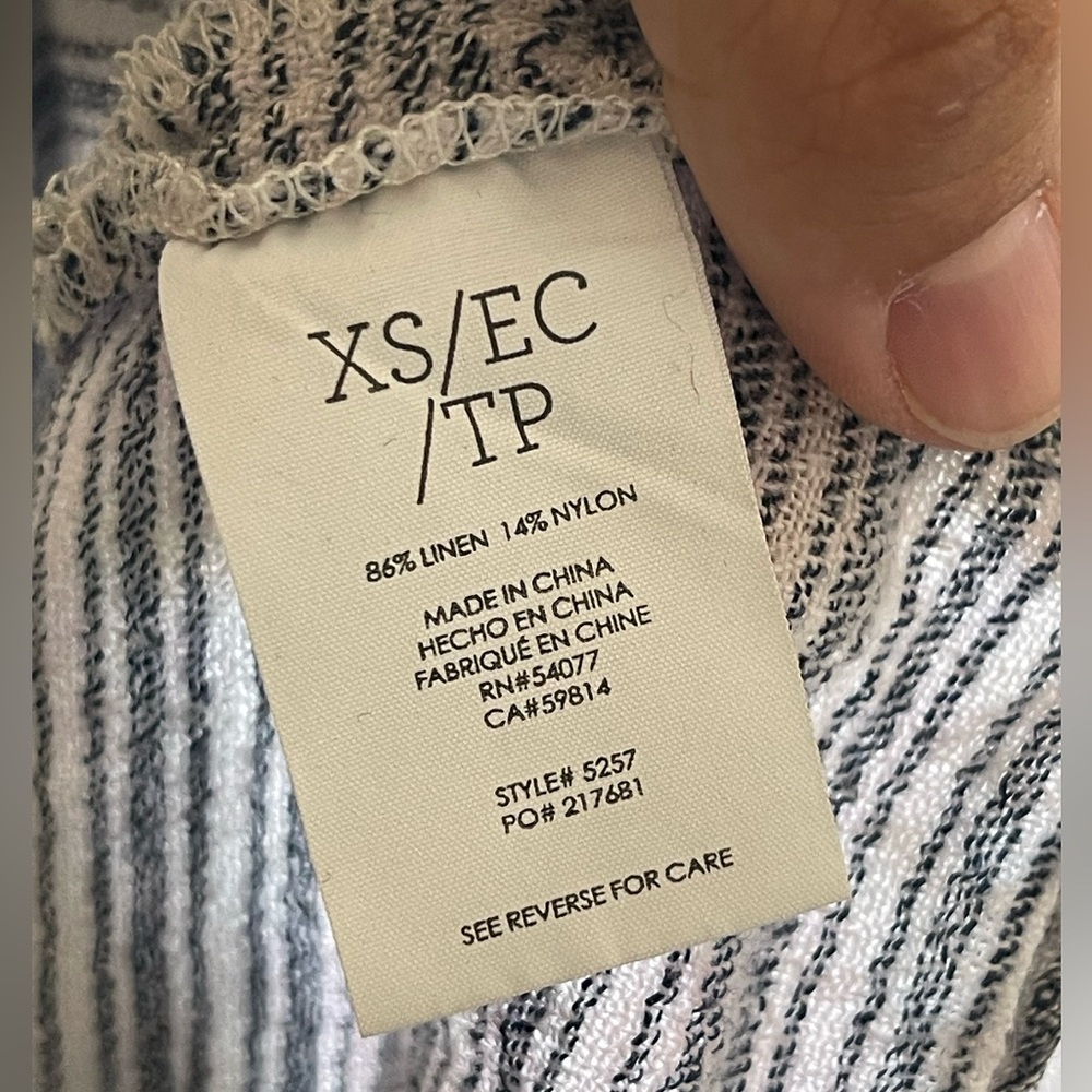 CAbi Hacienda Striped Linen Shirt XS Coastal Grandma Cottagecore Button Up 5257 - Picture 8 of 8
